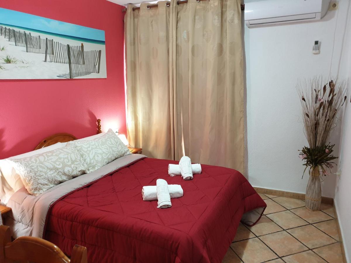 Pension Los Verdiales Ла-Эррадура Номер фото